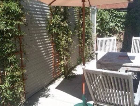 3BR/1BA Duplex · Berkeley photo 3