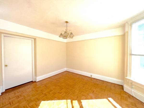 3BR/2BA Apartment · San Francisco photo 2