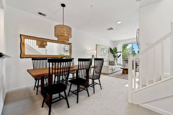 2BR/3BA Condo on Park Blvd · Palo Alto photo 4