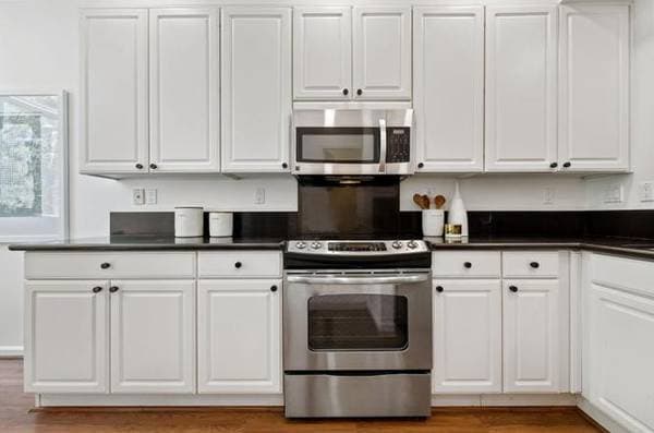 2BR/3BA Condo on Park Blvd · Palo Alto photo 5