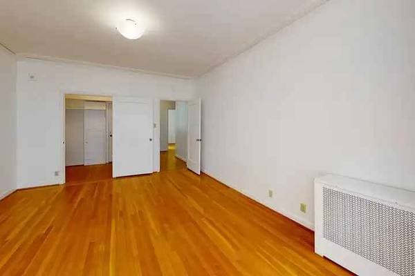 Academe at 198 Student Housing photo 3