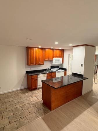 1BR/1BA Apartment on Howe St · Oakland photo 3