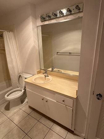 1BR/1BA Apartment on Howe St · Oakland photo 5
