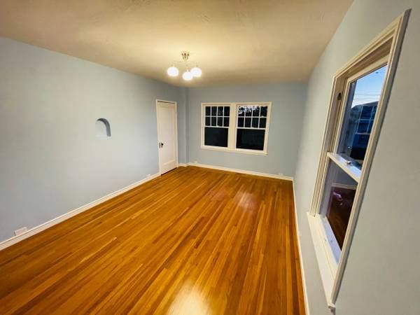 2BR/1BA Apartment · Berkeley photo 5