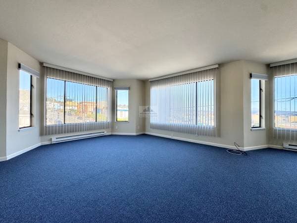 SF Renovated 4 Bed / 2 Bath / 2,170 SF House photo 4