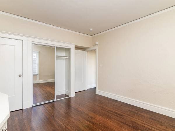Apartments on Pacific Ave · San Francisco photo 1