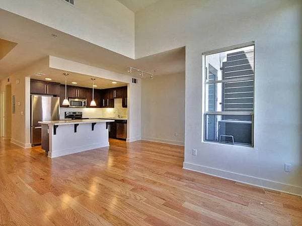 3BR/3BA Condo on E Julian · San Jose photo 2