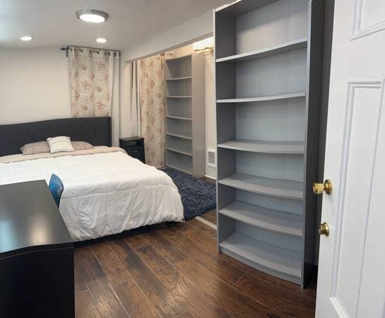 1BR Apartment · Oakland photo 5