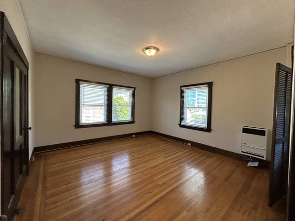 0BR/1BA Apartment · Oakland photo 4