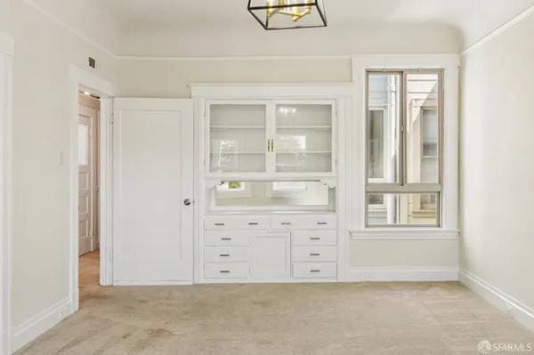 Charming 2 BR | 2.5 BA in Presidio Heights photo 5
