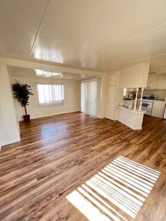 3BR/2BA Apartment on Henderson Ave · Santa Clara photo 2