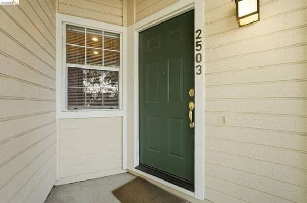 2BR/3BA Single Family House · Richmond photo 3