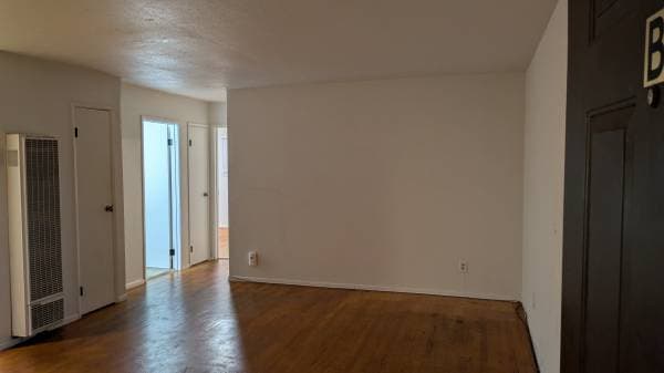2BR/1BA Apartment · Emeryville photo 4