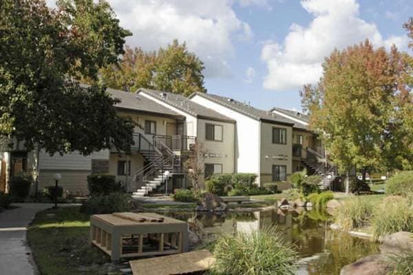 2BR/2BA Apartment on James Donlon Blvd · Antioch photo 5