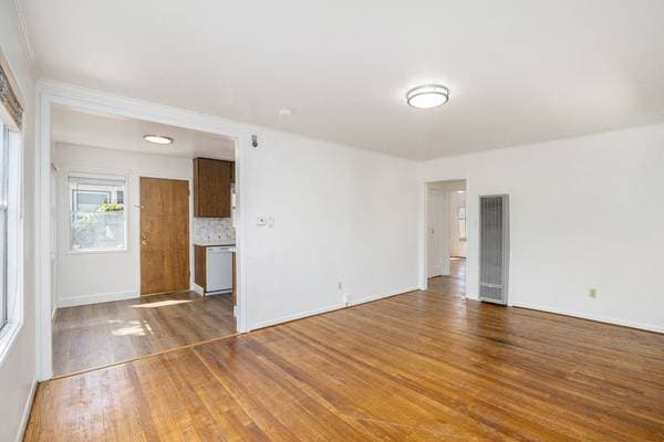 2BR/1BA Apartment on Bay St · Alameda photo 1