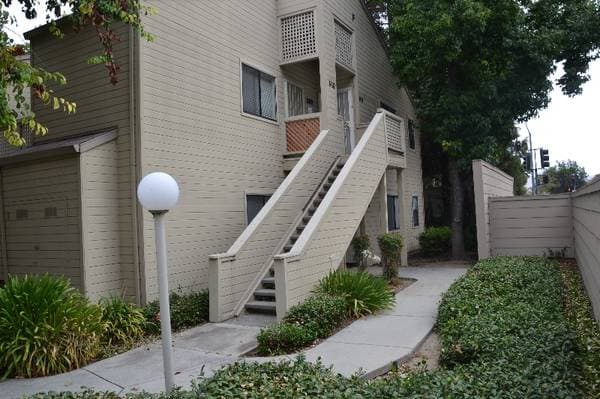 2BR/2BA Condo on Foothill Meadows Ct · San Jose photo 1