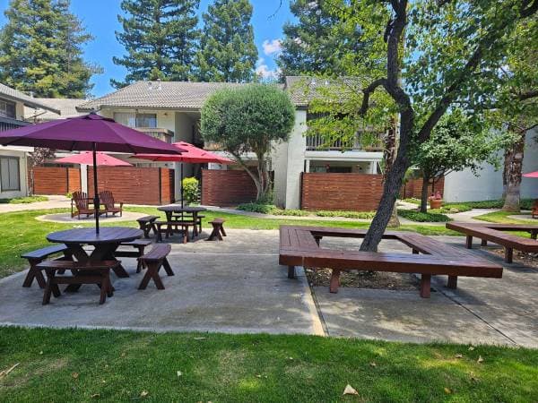 1BR/1BA Condo · Walnut Creek photo 2