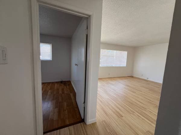 2BR/1BA Duplex on Aston Ave · Santa Rosa photo 5