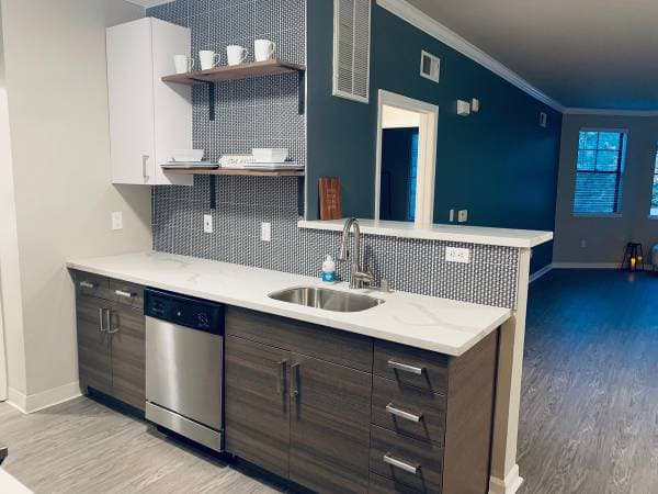 2BR/1BA Apartment on Mt. Diablo Blvd · Lafayette photo 2