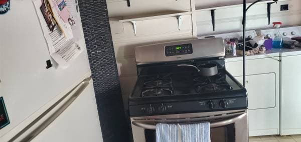 1BR/1BA Duplex on 48th Ave · Capitola photo 5