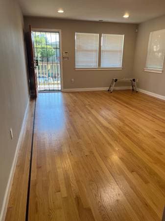 3BR/2BA Duplex · Oakland photo 1