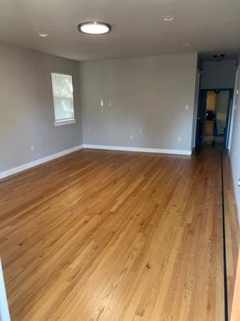 3BR/2BA Duplex · Oakland photo 2