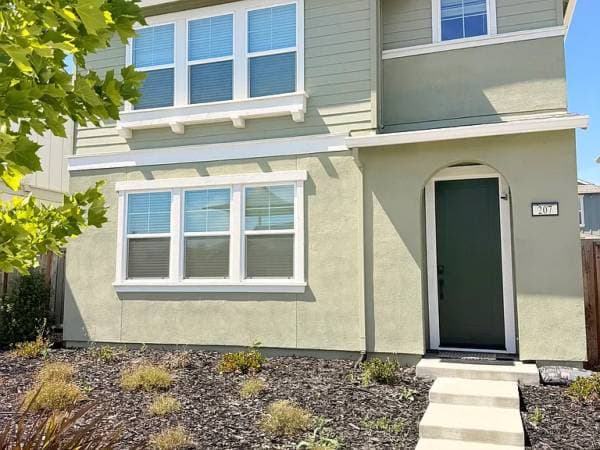 3BR/3BA Single Family House · Suisun City photo 1
