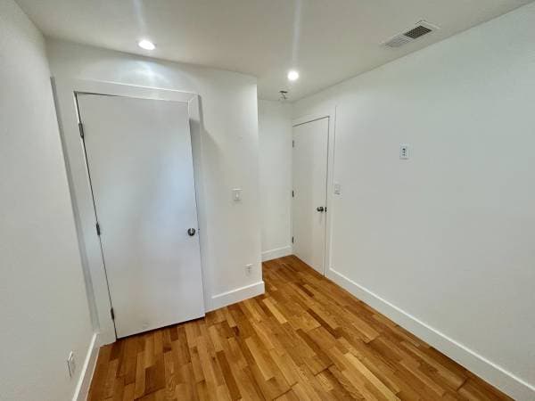 Fully Remodeled, Top Floor! On-site Laundry, New Stainless Appliances photo 1