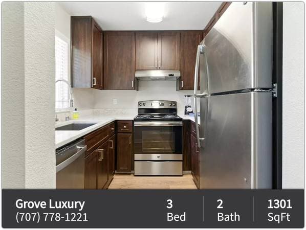 3BR/2BA Apartment on Lakeville Cir · Petaluma photo 3