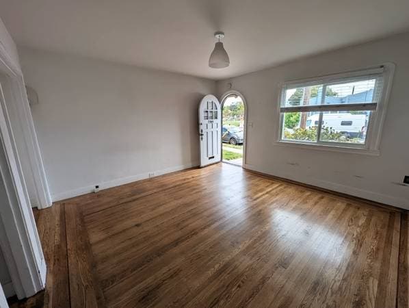 1BR/1BA Single Family House on Mabel Street · Berkeley photo 4