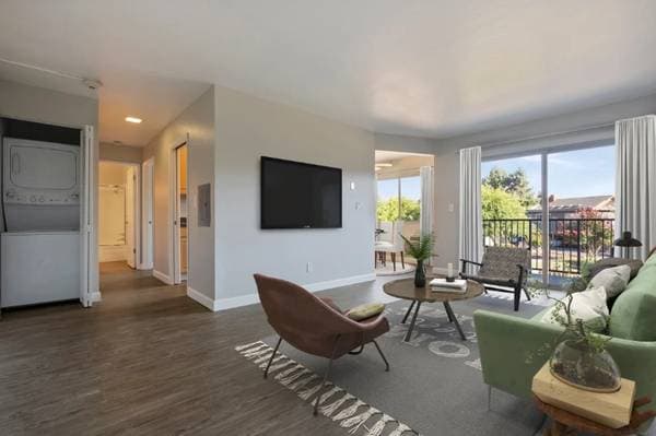 2BR/2BA Apartment on Escuela Avenue · Mountain View photo 3
