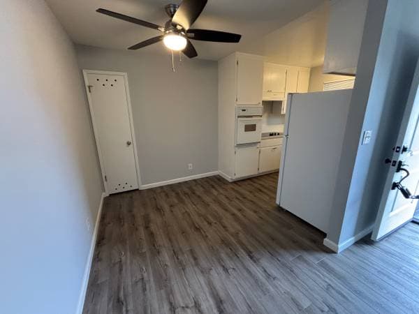 2BR/1BA Apartment on Roble Ave. · Menlo Park photo 5