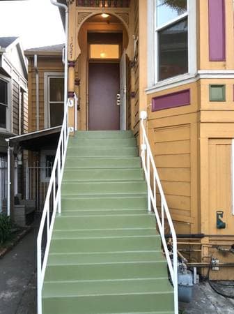 3BR/1BA Duplex on 12th Street · Oakland photo 2