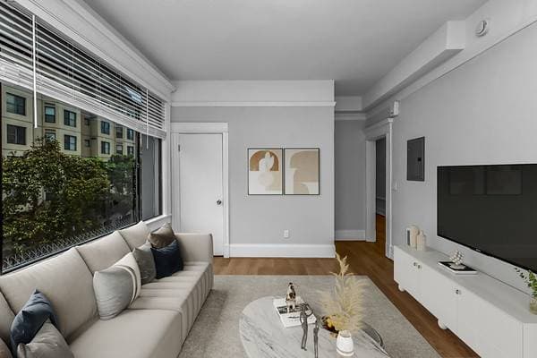 1BR/1BA Apartment on Jones · San Francisco photo 2
