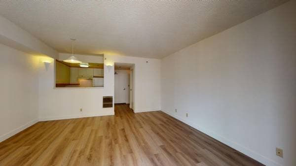 1BR/1BA Apartment on O'Farrell Street · San Francisco photo 3