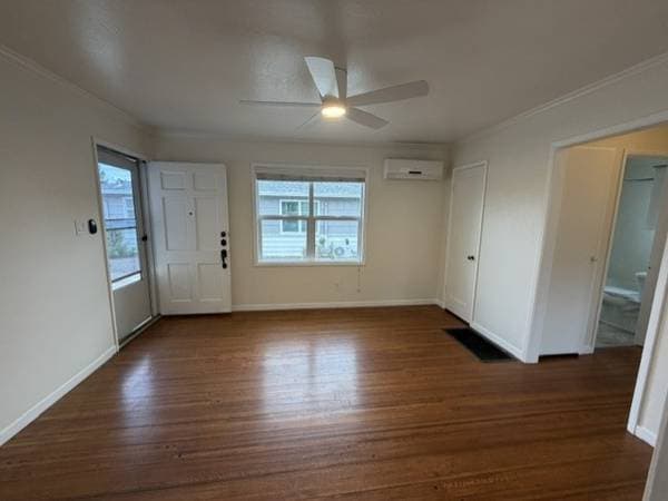 1BR/1BA Single Family House on South P Street · Pleasanton photo 3