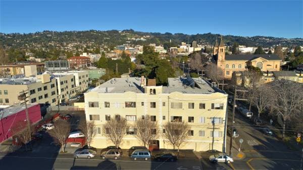 1BR/1BA Apartment · Berkeley photo 2