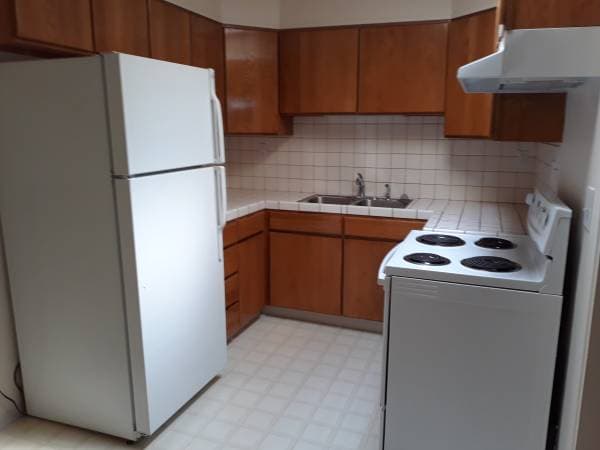 2BR/1BA Duplex · San Francisco Airport photo 2