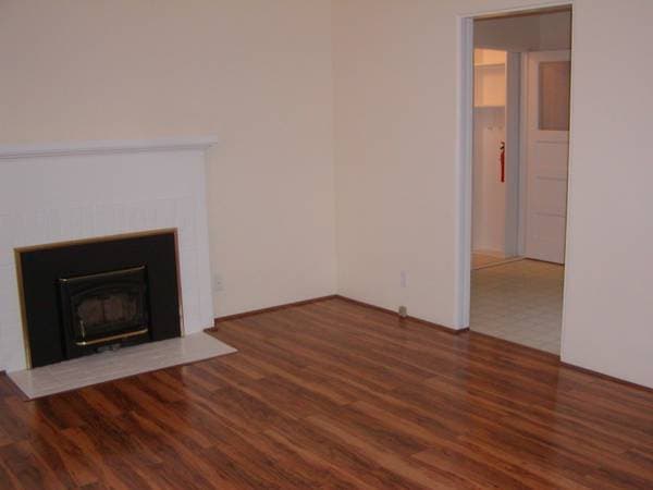 2BR/1BA Duplex · San Francisco Airport photo 4