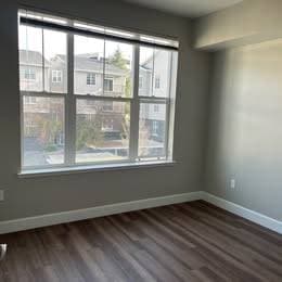2BR/2BA Apartment on Round Barn Blvd · Santa Rosa photo 4