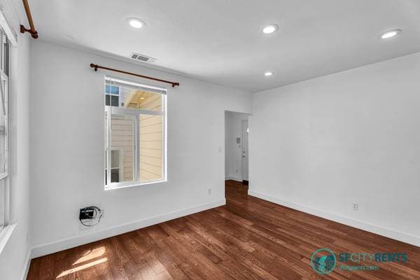 1BR/1BA Single Family House on Crescent Ave · San Francisco photo 5