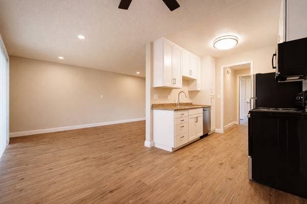 2BR/1BA Apartment on Hancock Street · Hayward photo 5