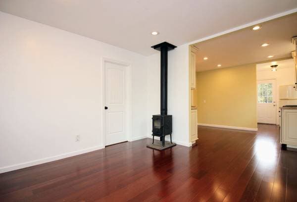 2BR/1BA Single Family House on Corby Ave · Santa Rosa photo 5