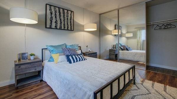 2BR/1BA Apartment · Fairfield photo 3