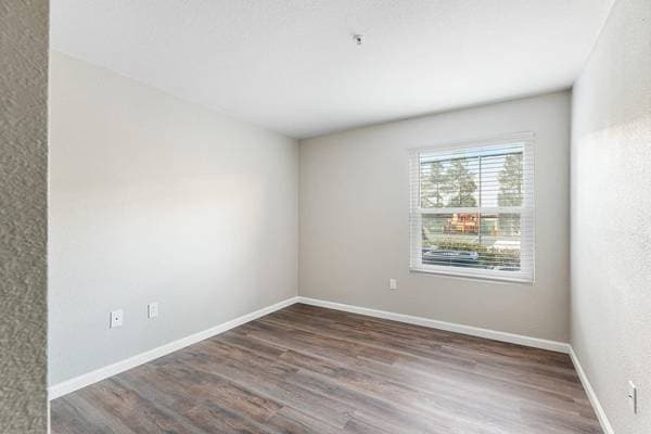2BR/1BA Apartment on North Milpitas Boulevard · Milpitas photo 2