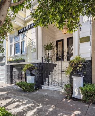 4BR/2BA Flat on Leavenworth St · San Francisco photo 1