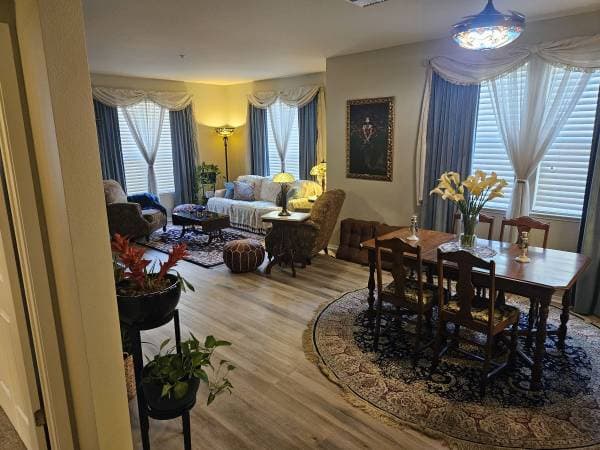2BR/2BA Condo on S 12th St · San Jose photo 4