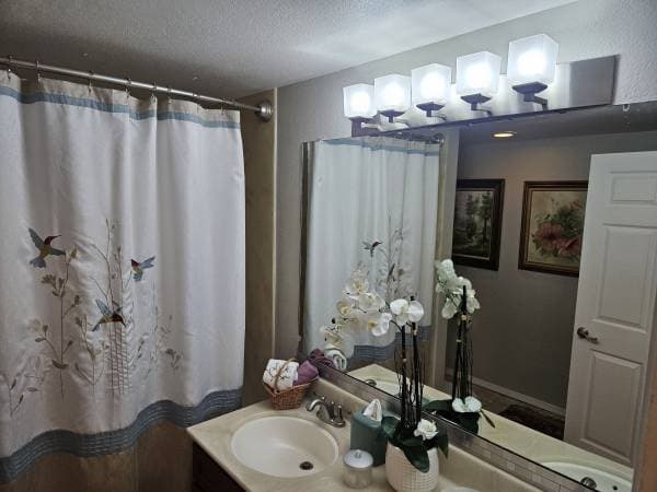 2BR/2BA Condo on S 12th St · San Jose photo 5