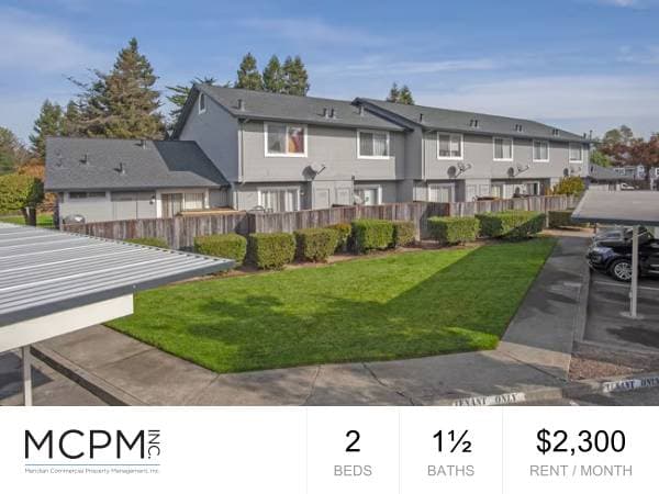 2BR/2BA Townhouse · Santa Rosa photo 1