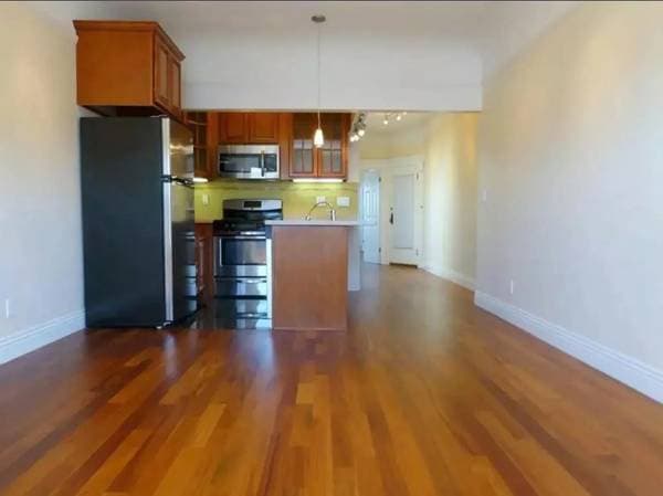 1BR/1BA Apartment on Shrader St · San Francisco photo 2